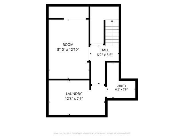 4712 Heather Ridge Road N, Oakdale, MN 55128