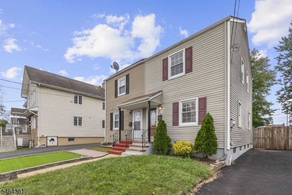 925 Middlesex St, Linden City, NJ 07036 — photo 2