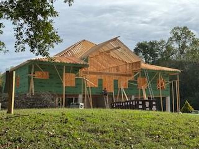 160 Tree Frog Lane, Benton, TN 37307