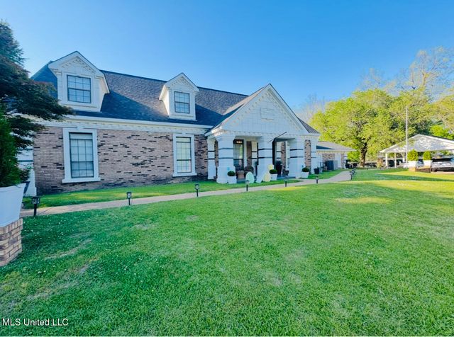 2245 Culkin Road, Vicksburg, MS 39183