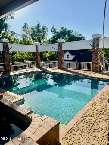 2245 Culkin Road, Vicksburg, MS 39183