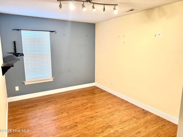 3345 Stone Bend Drive, Winterville, NC 28590