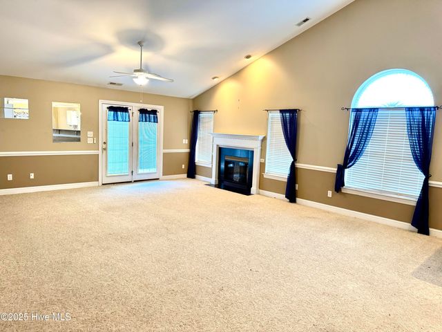 3345 Stone Bend Drive, Winterville, NC 28590