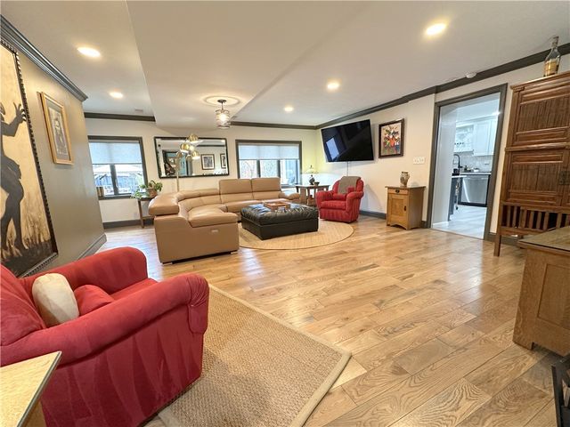 257 Stoup Road, Adams Twp, PA 16046