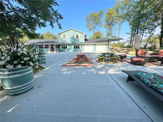 257 Stoup Road, Adams Twp, PA 16046