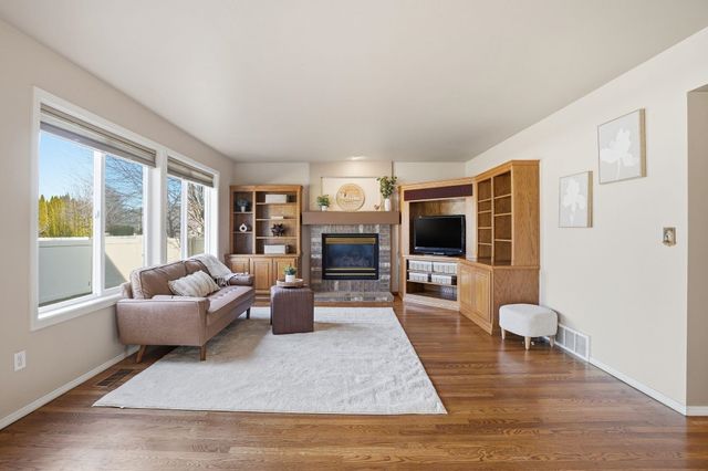 24109 E Broadway Ct, Liberty Lake, WA 99019