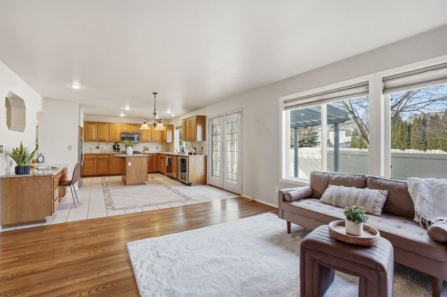 24109 E Broadway Ct, Liberty Lake, WA 99019