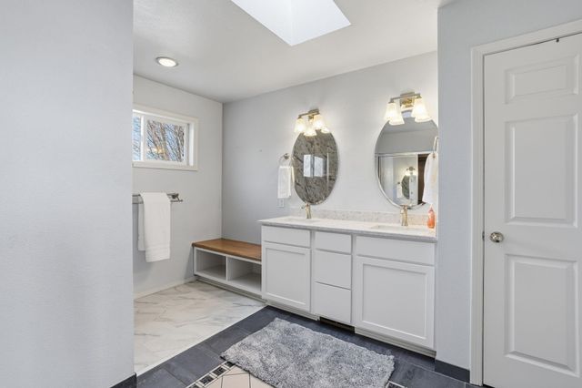 24109 E Broadway Ct, Liberty Lake, WA 99019