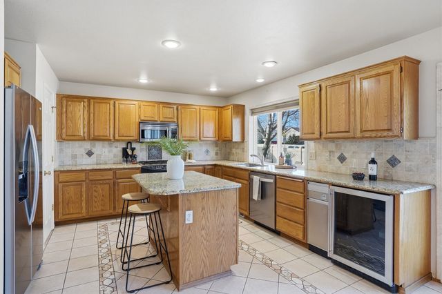 24109 E Broadway Ct, Liberty Lake, WA 99019