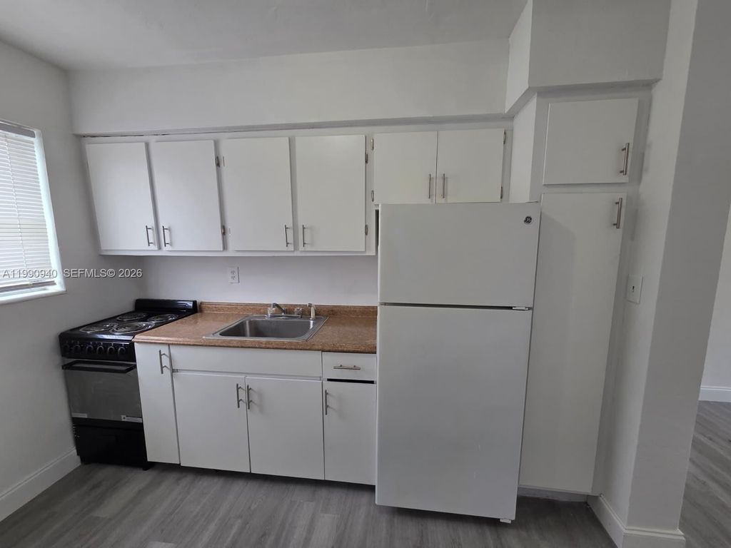 1628 SW 7th St 6, Miami, FL 33135