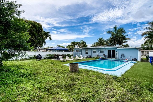 1013 NW 12th Street, Fort Lauderdale, FL 33311
