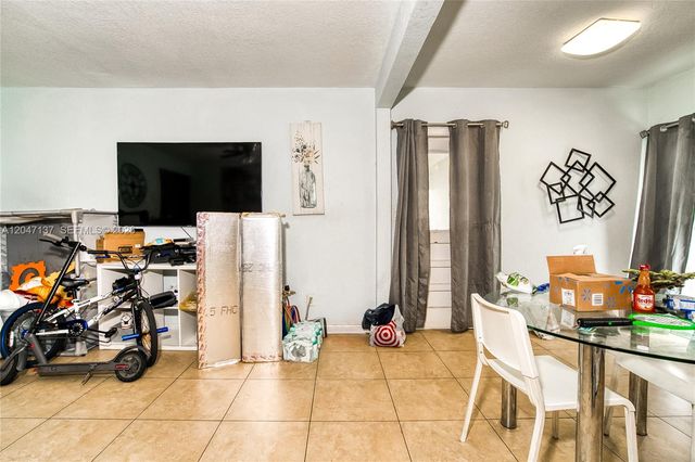 1013 NW 12th Street, Fort Lauderdale, FL 33311