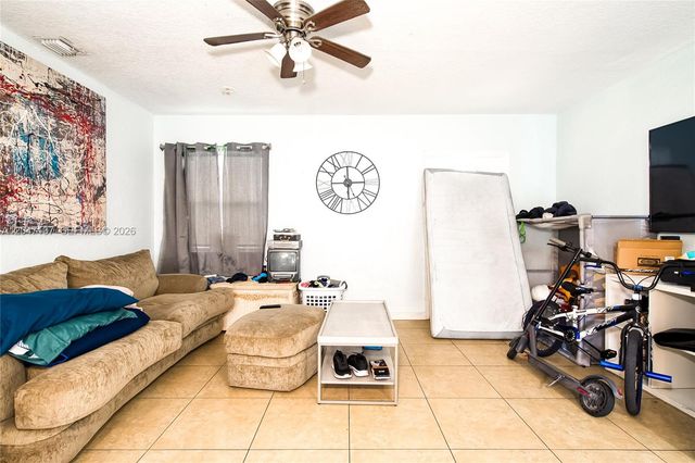 1013 NW 12th Street, Fort Lauderdale, FL 33311