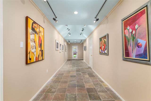 12521 Broken Bough Drive, Houston, TX 77024
