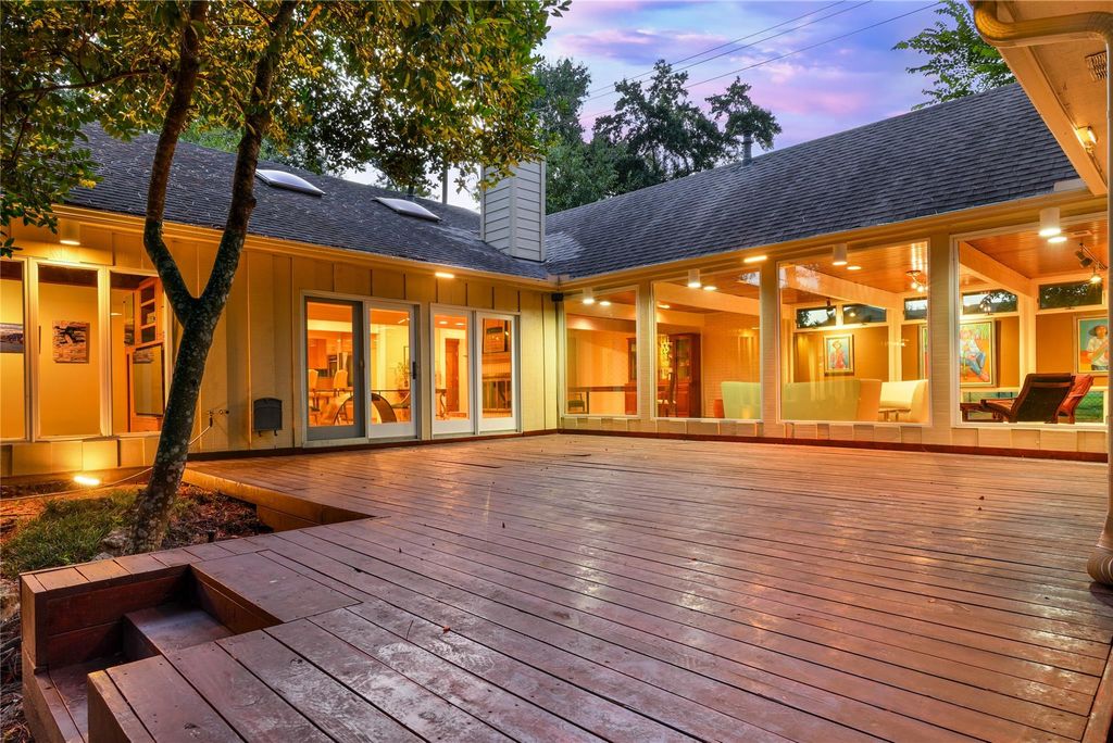 12521 Broken Bough Drive, Houston, TX 77024