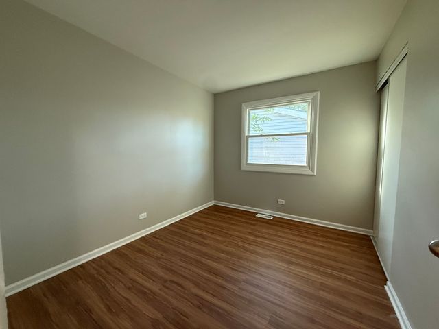 510 S Hickory Street, Mundelein, IL 60060