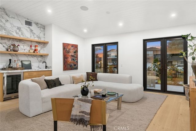 2501 Via Marina, Newport Beach, CA 92660