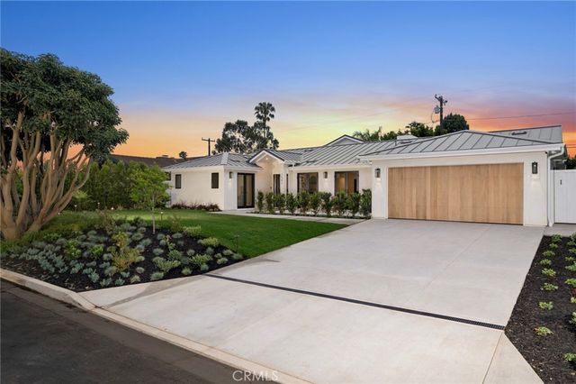 2501 Via Marina, Newport Beach, CA 92660