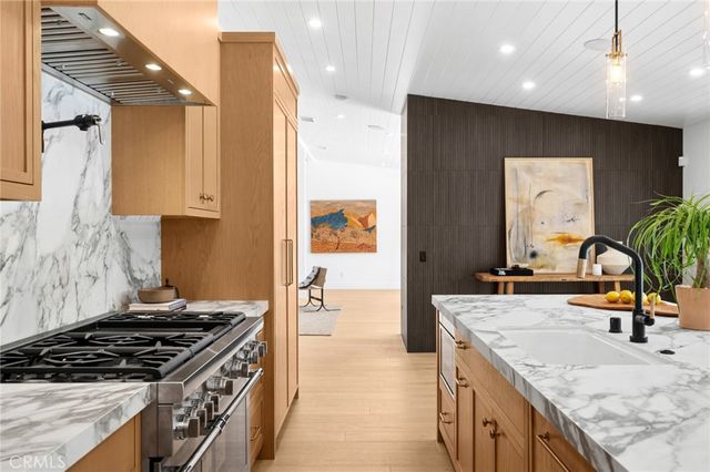 2501 Via Marina, Newport Beach, CA 92660