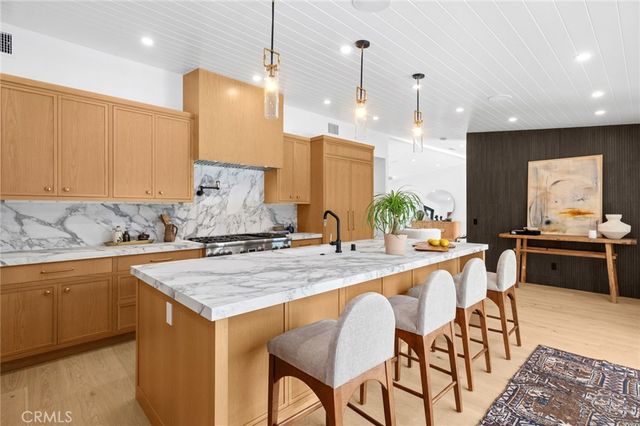 2501 Via Marina, Newport Beach, CA 92660