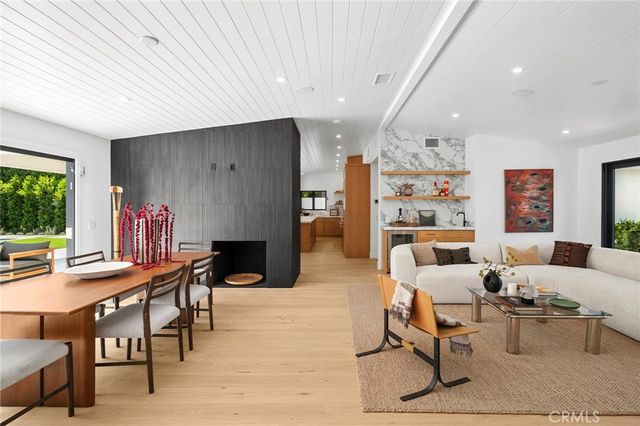 2501 Via Marina, Newport Beach, CA 92660