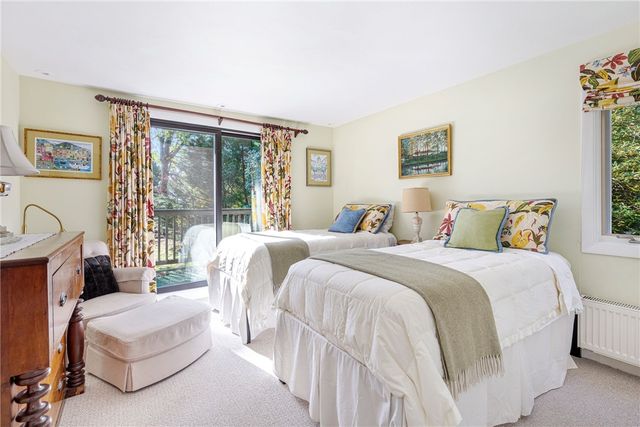 140 Connection Street, Newport, RI 02840