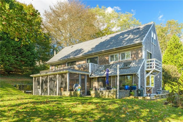 140 Connection Street, Newport, RI 02840