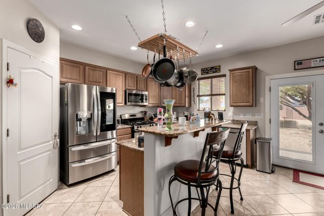 1001 E Ashburn Mountain Drive, Sahuarita, AZ 85629