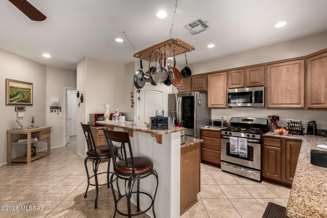 1001 E Ashburn Mountain Drive, Sahuarita, AZ 85629