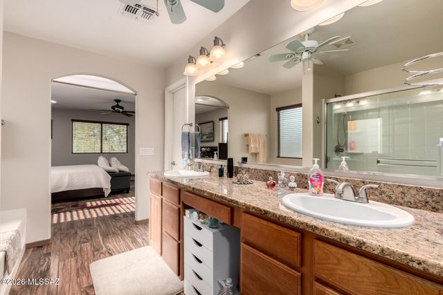 1001 E Ashburn Mountain Drive, Sahuarita, AZ 85629