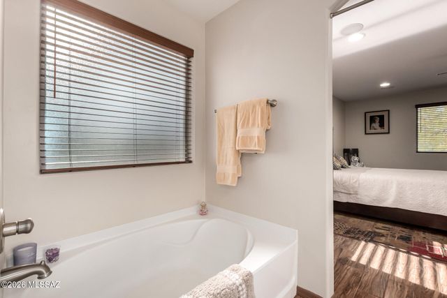 1001 E Ashburn Mountain Drive, Sahuarita, AZ 85629