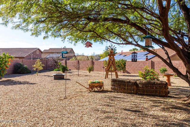 1001 E Ashburn Mountain Drive, Sahuarita, AZ 85629