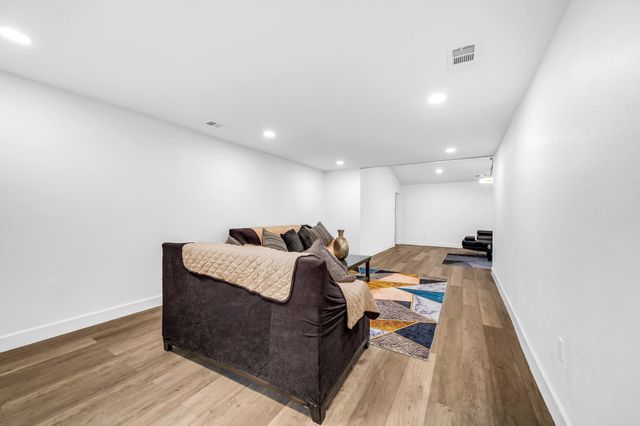 4122 Azalea Lane, Garland, TX 75043