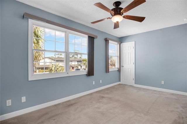 5656 ROYAL PINE BOULEVARD 27, Orlando, FL 32807