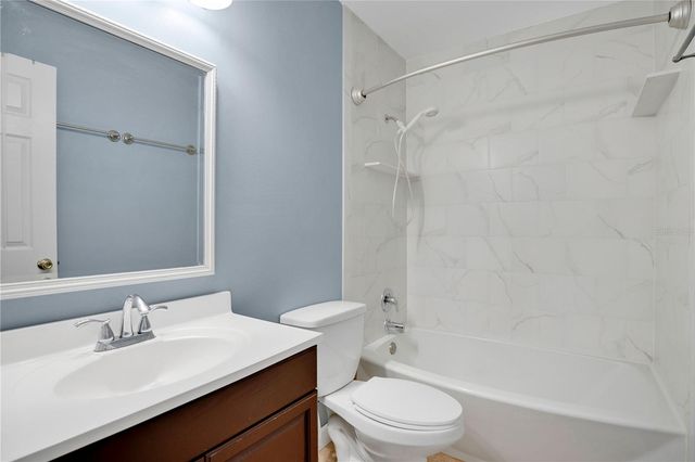 5656 ROYAL PINE BOULEVARD 27, Orlando, FL 32807