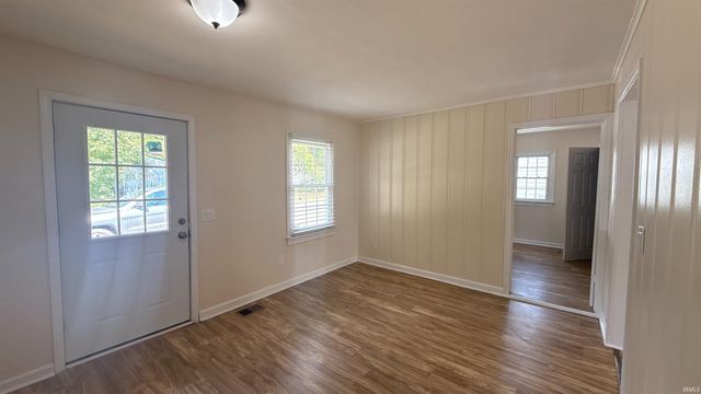 905 Vanderburgh Avenue, Evansville, IN 47711