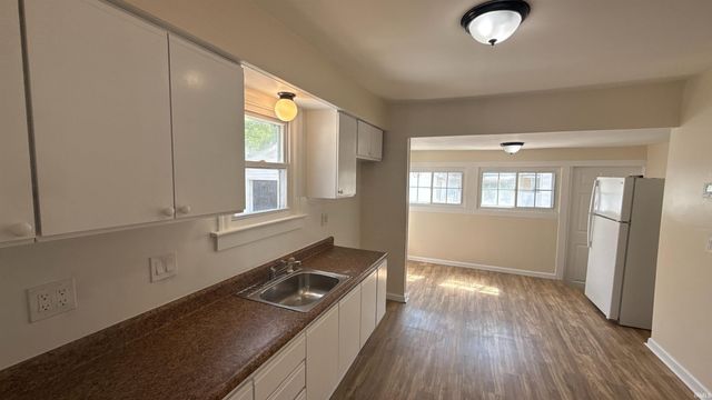 905 Vanderburgh Avenue, Evansville, IN 47711