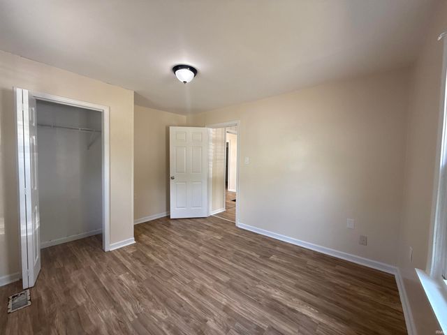 905 Vanderburgh Avenue, Evansville, IN 47711