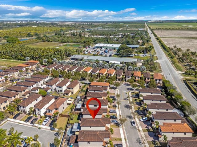 3747 NE 1st St, Homestead, FL 33033