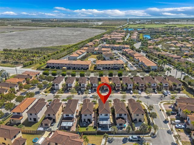 3747 NE 1st St, Homestead, FL 33033