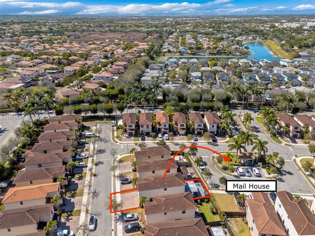 3747 NE 1st St, Homestead, FL 33033