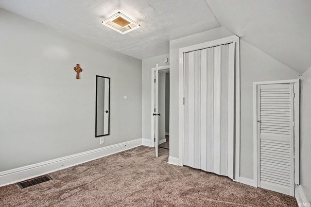 946 S 25Th Street, South Bend, IN 46615
