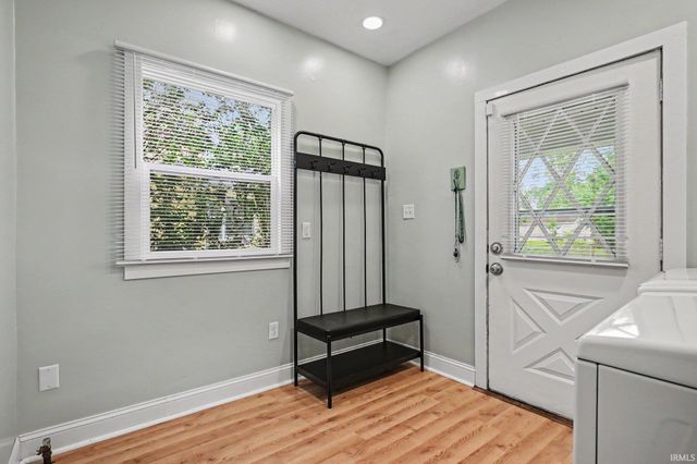 946 S 25Th Street, South Bend, IN 46615
