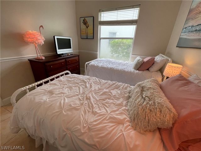 25260 Bay Cedar DR, Bonita Springs, FL 34134