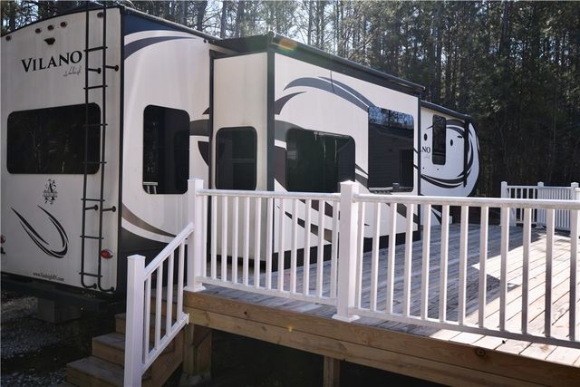 443 Kinston Loop Drive, Westminster, SC 29693