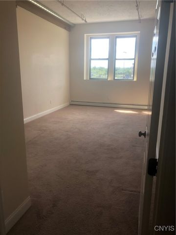 617 East Hiawatha Boulevard 6, Syracuse, NY 13208