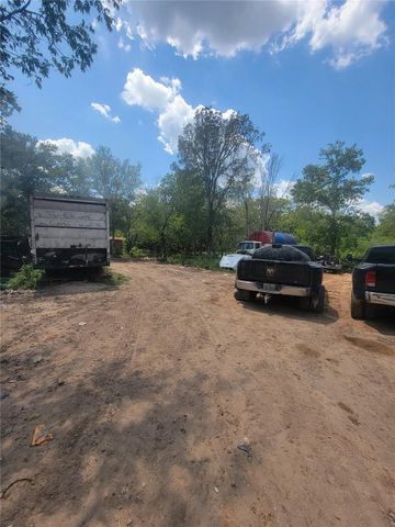2170 Skrivanek Road, San Felipe, TX 77474