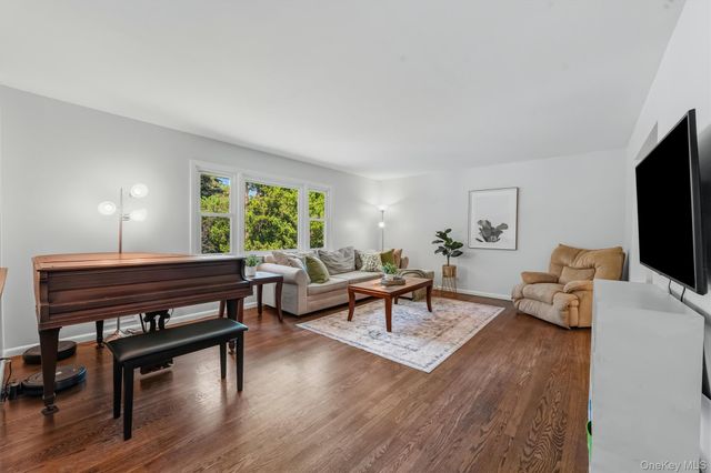 124 Cedar Lane, Ossining, NY 10562