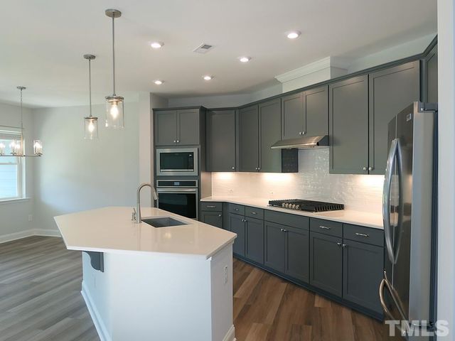 117 Deardom Way, Chapel Hill, NC 27516