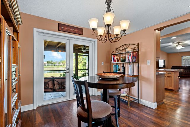 2201 NW 70th Lane, Margate, FL 33063